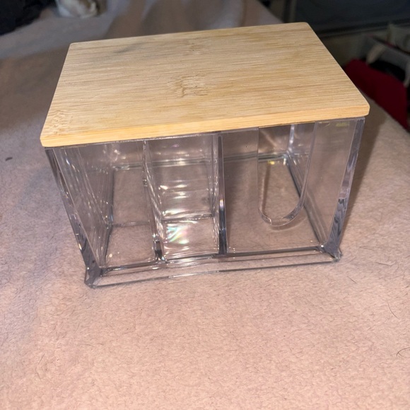 Source Unknown Other - Clear Acrylic Organizer with Wooden Lid